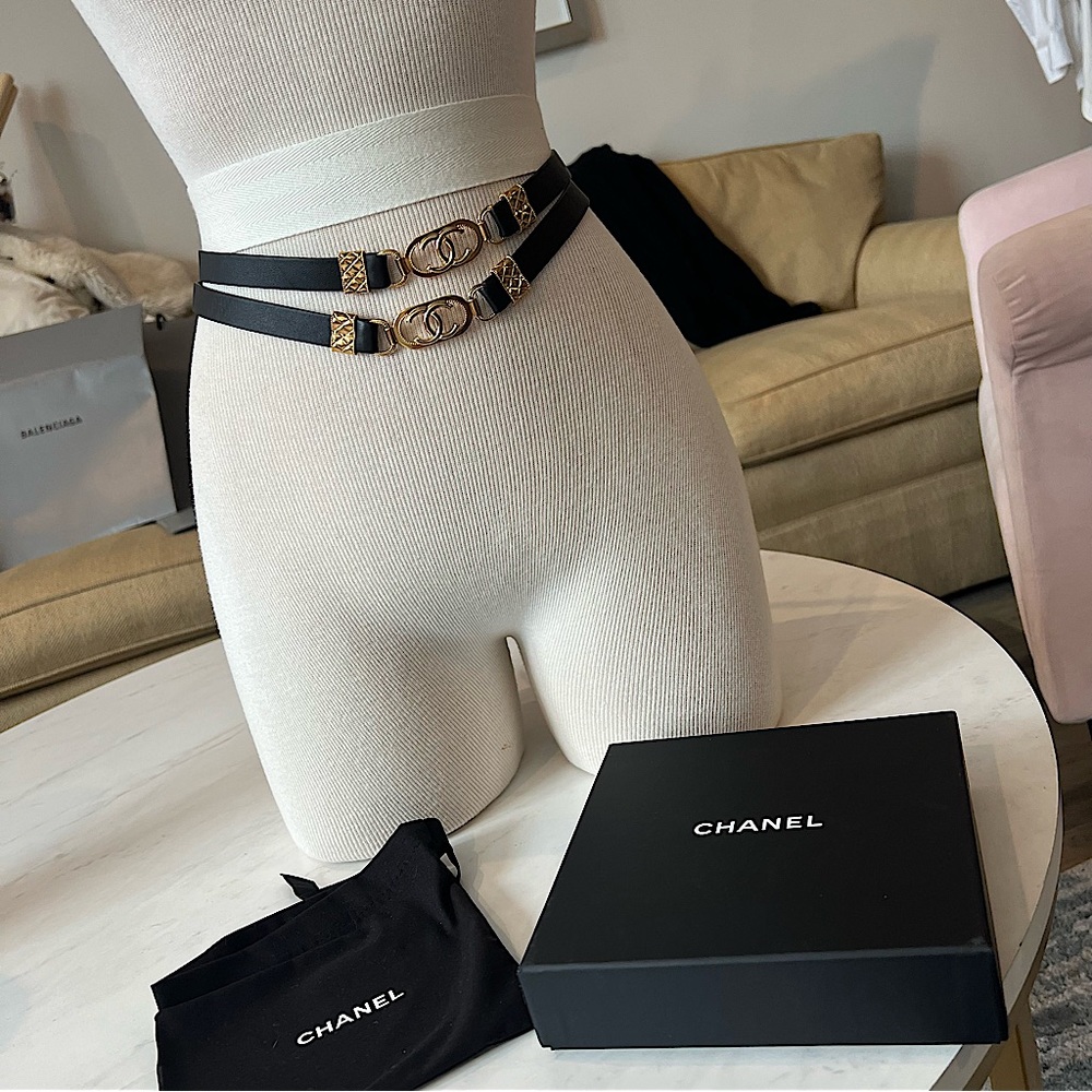 NWOT Chanel leather wrap belt